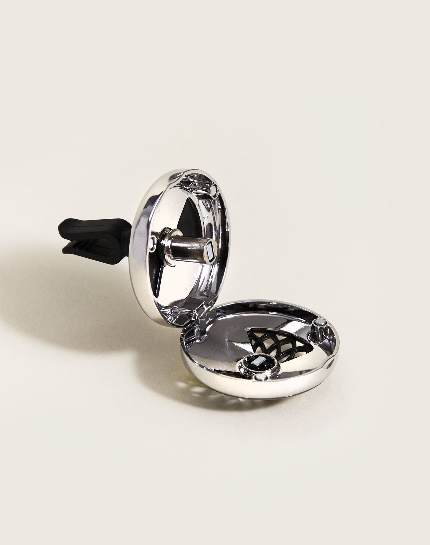 Flower Technical Car Clip Diffuser