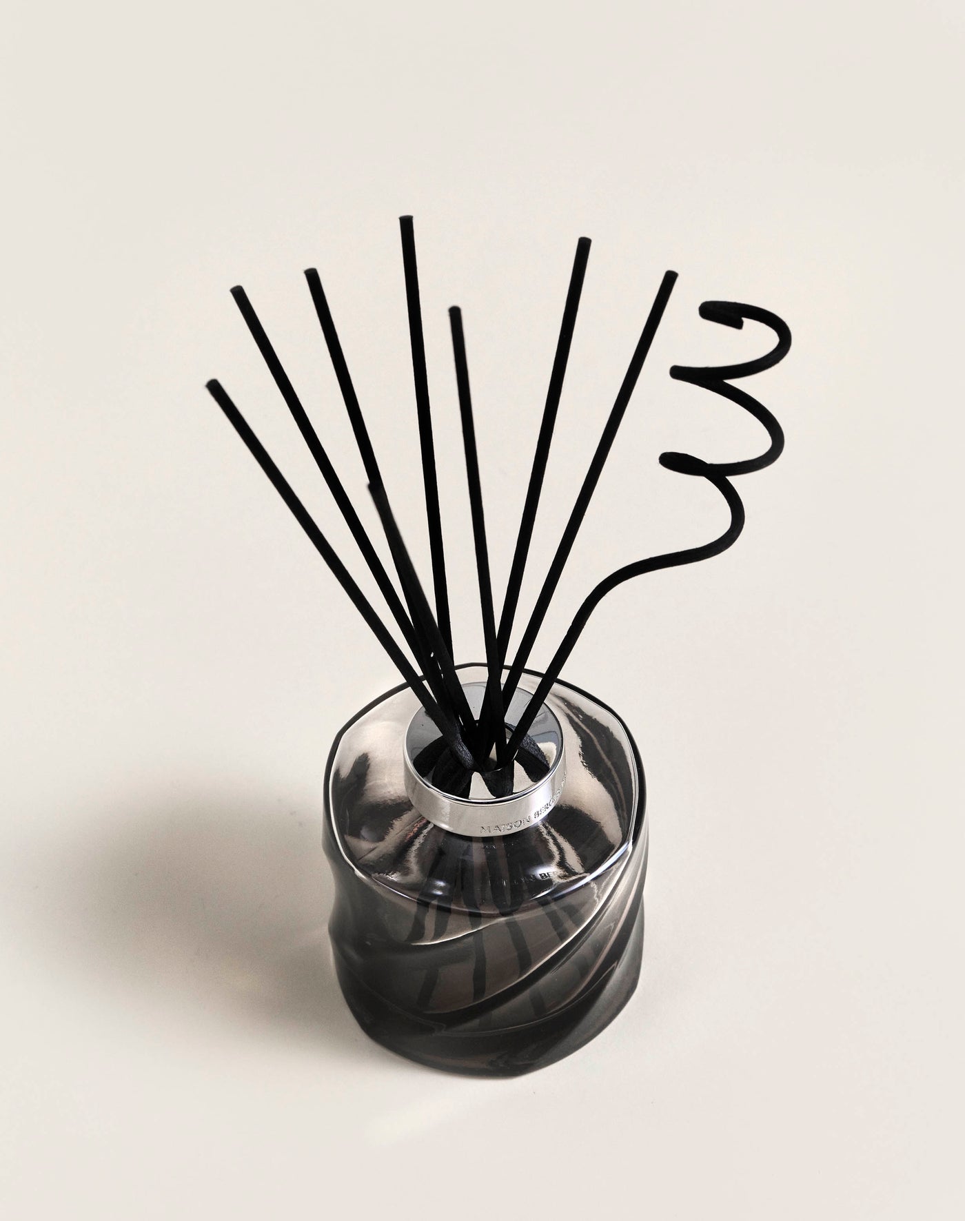 Spirale Noire Scented Bouquet