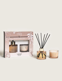 Duo Mini Bouquet & Candle Holly