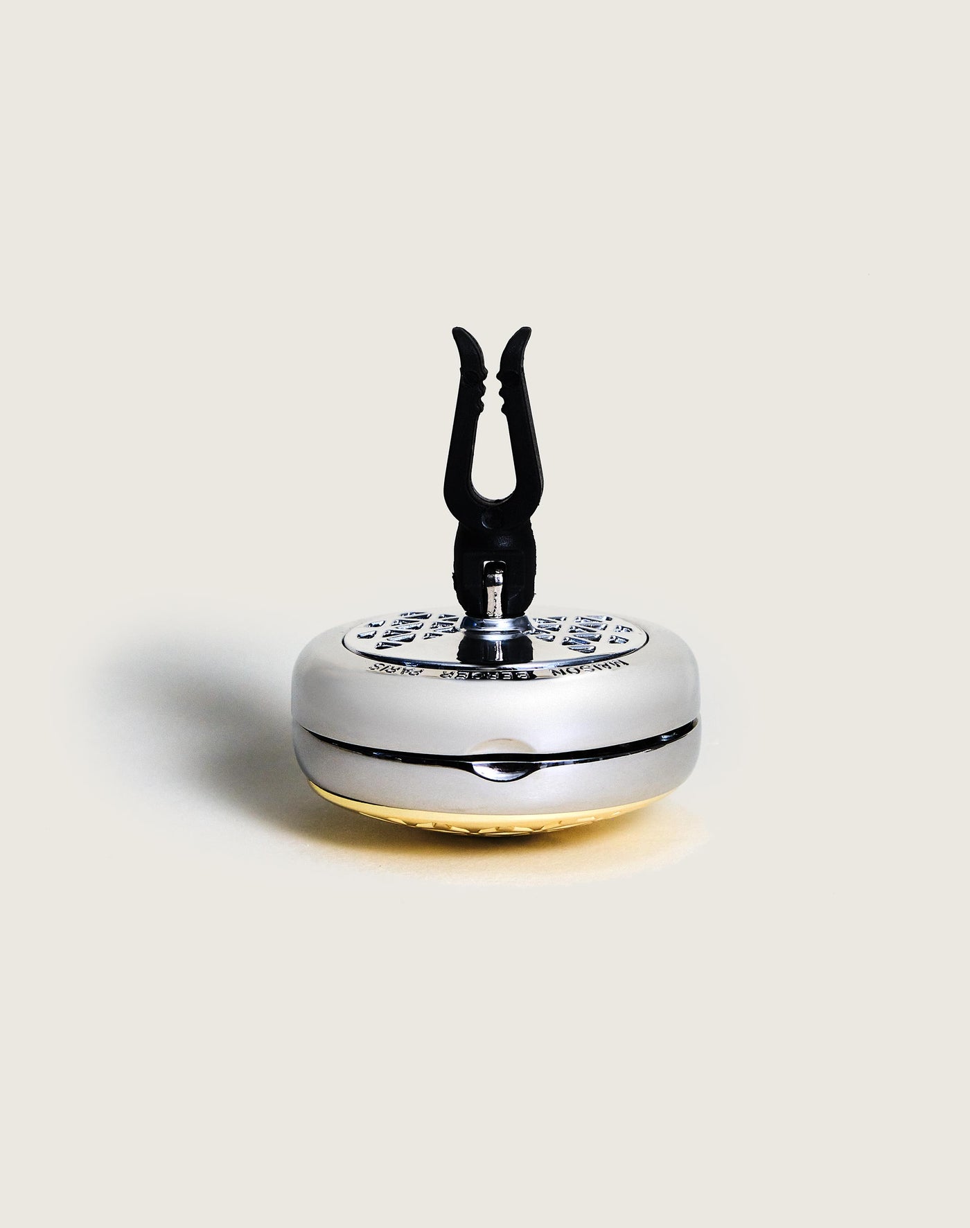 Pomelis Car Diffuser Set - Vanilla Magnificence