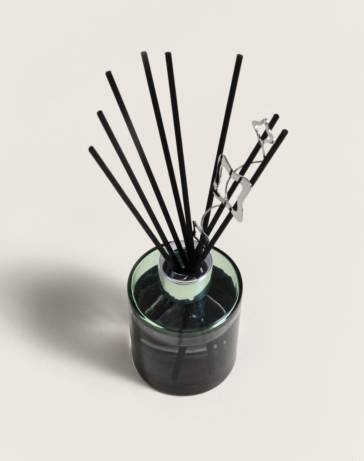 Glacon Grey Lamp Gift Set with Pure White Tea