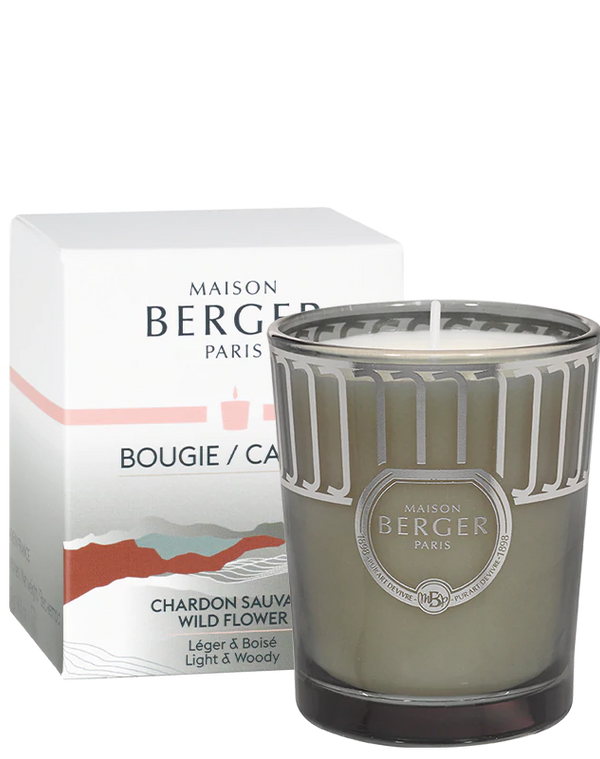Land Moss-Green Wildflower Scented Candle 180 g.